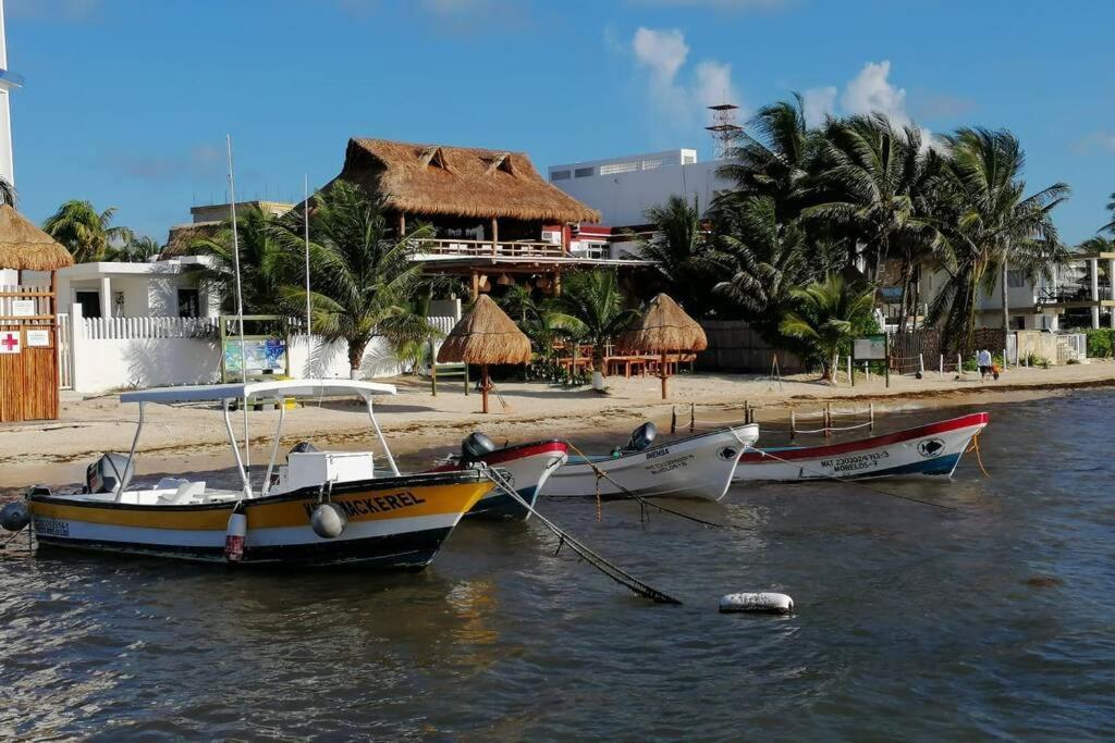 Modern 1 Bedroom Suite By Beach Great Location! Puerto Morelos Exterior photo